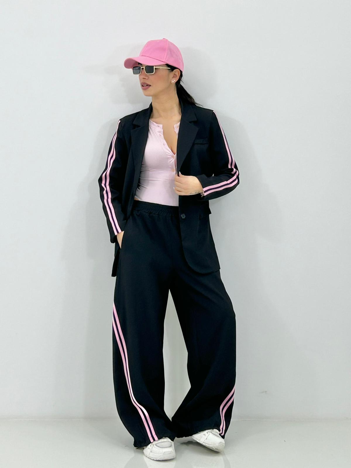 CONJUNTO DE LÍNEA CONTRASTANTE