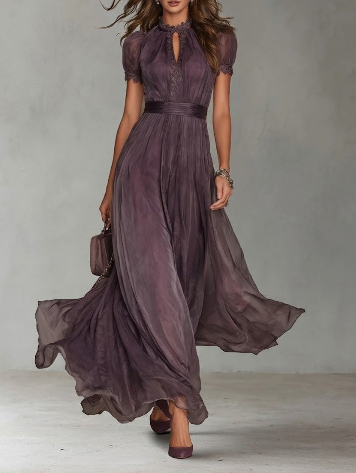 Flavia - Vestido largo violeta con escote en gota y delicado borde de encaje de gasa