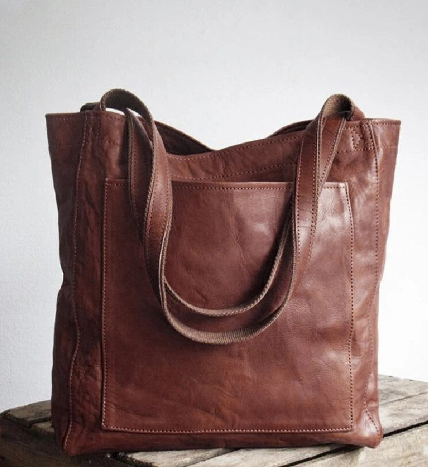 Olivia | Tote Bag in Leather