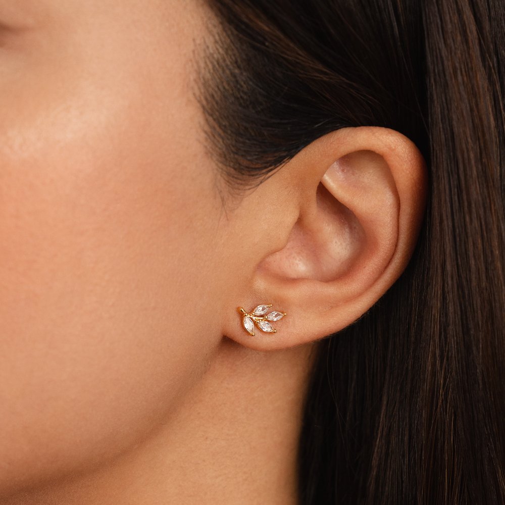 Chic Crystal Leaf Earrings