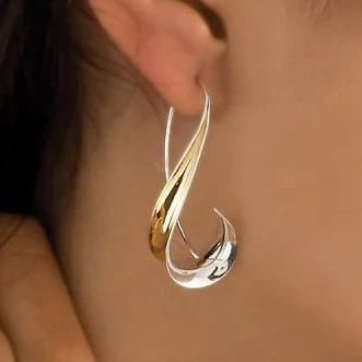 Pendientes Colgantes Vintage en Color Dorado
