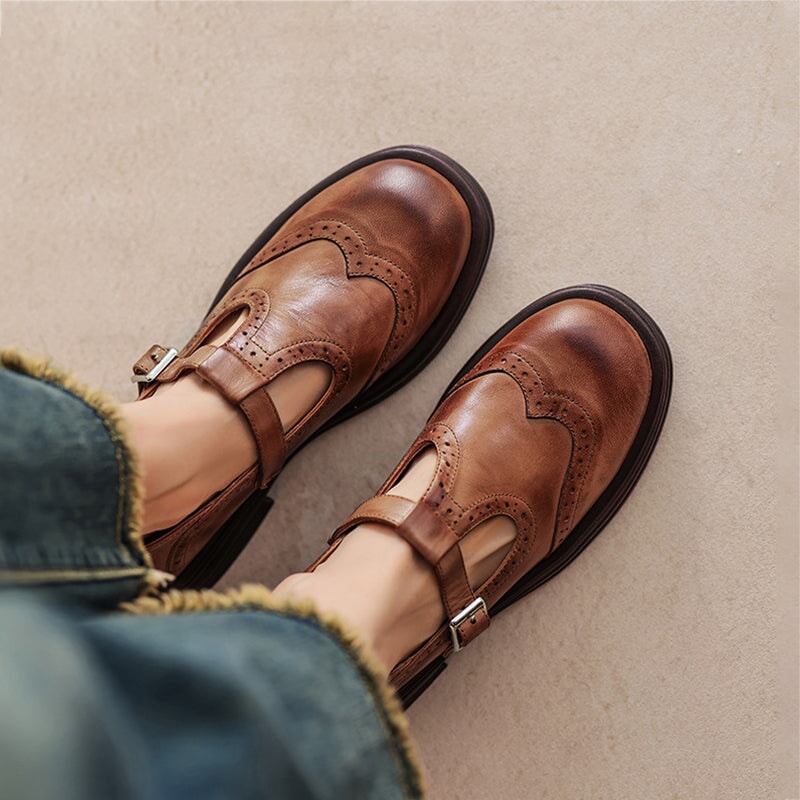 Mattea | Elegantes Zapatos Mary Jane de Cuero