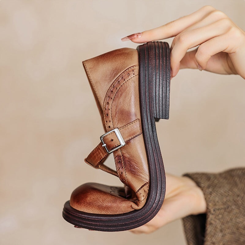 Mattea | Elegantes Zapatos Mary Jane de Cuero