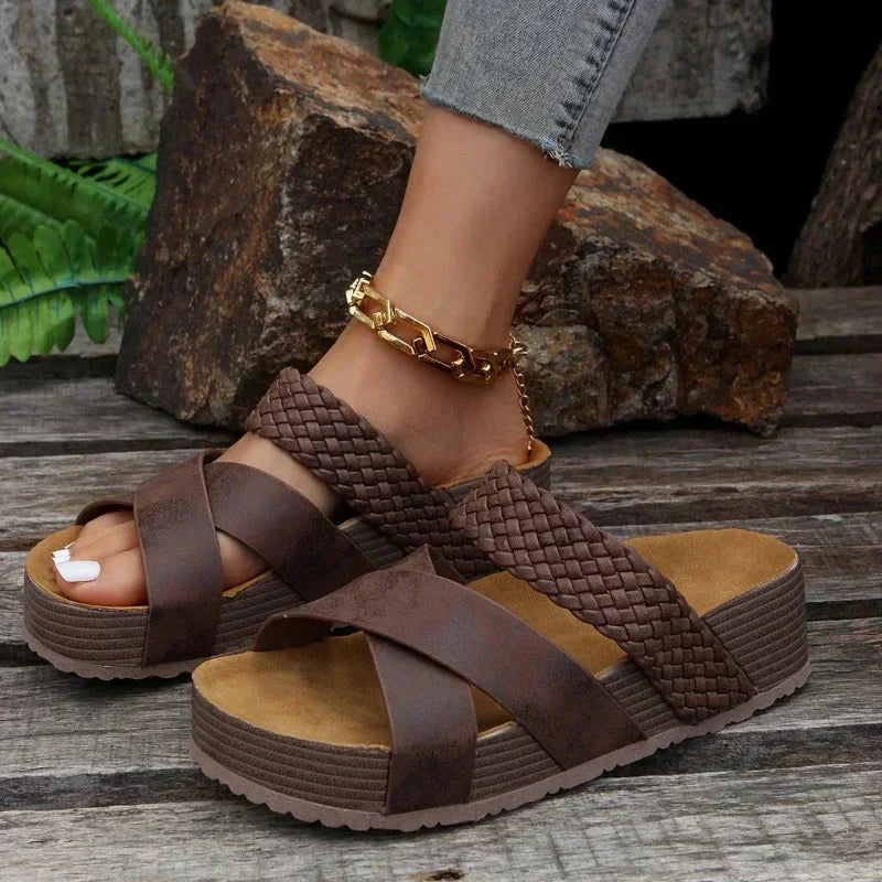 Seranova | Ortopedic Sandals