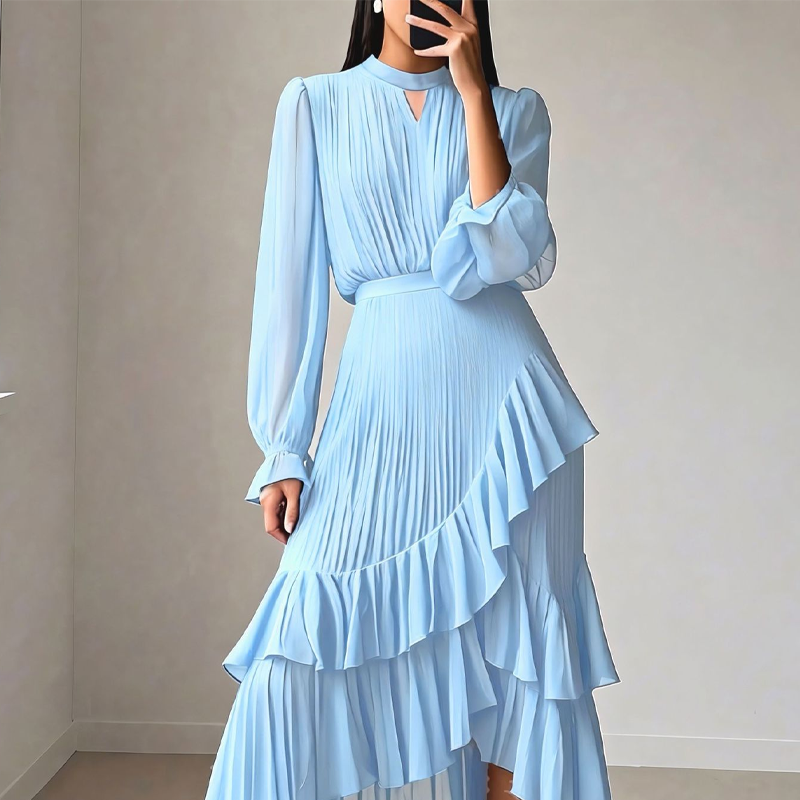 Vestido midi plisado elegante con detalles de volantes
