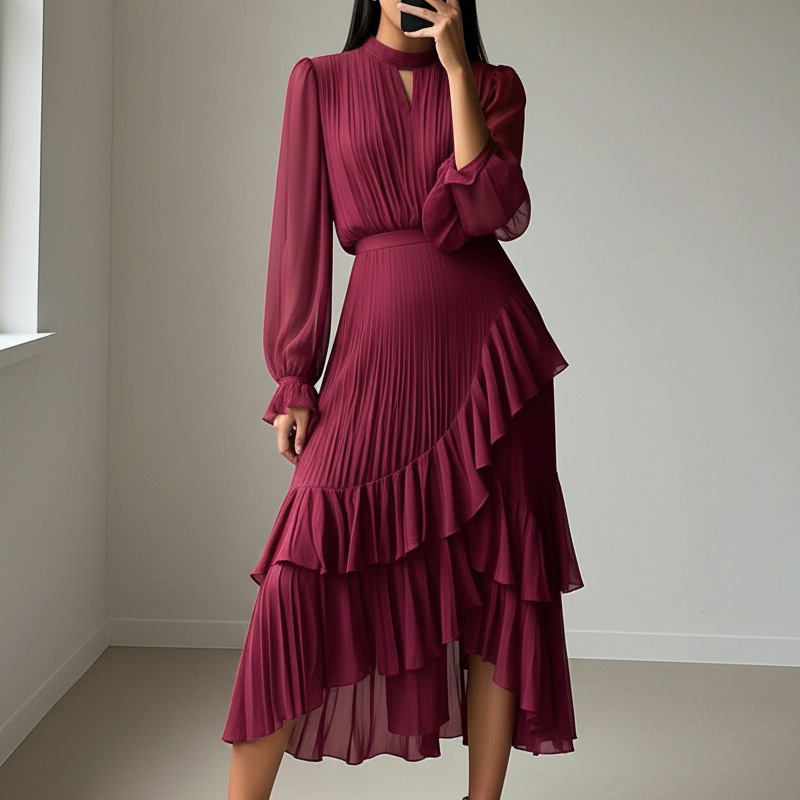 Vestido midi plisado elegante con detalles de volantes