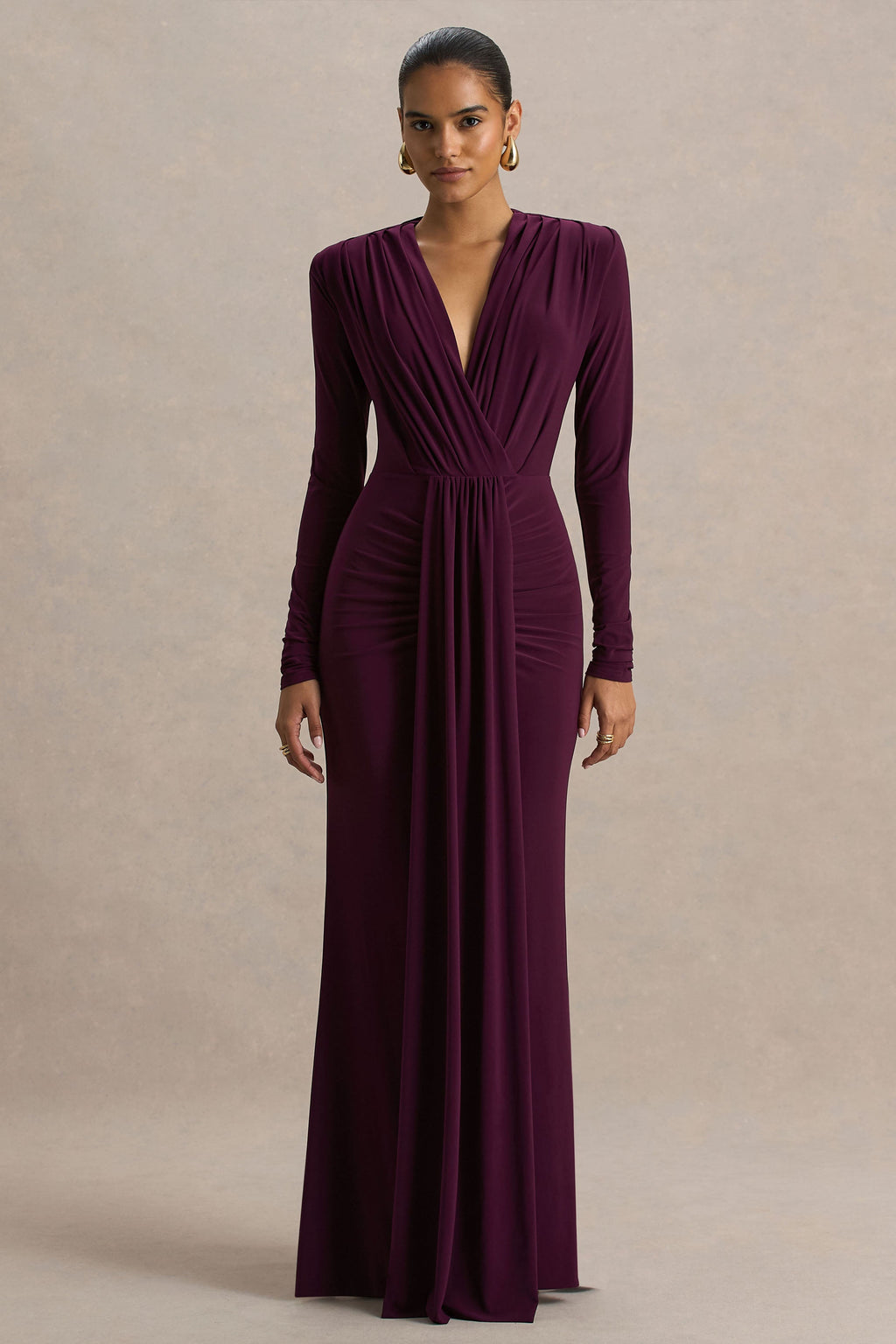 Flashy | Vestido Largo burdeos con escote pronunciado y detalles fruncidos